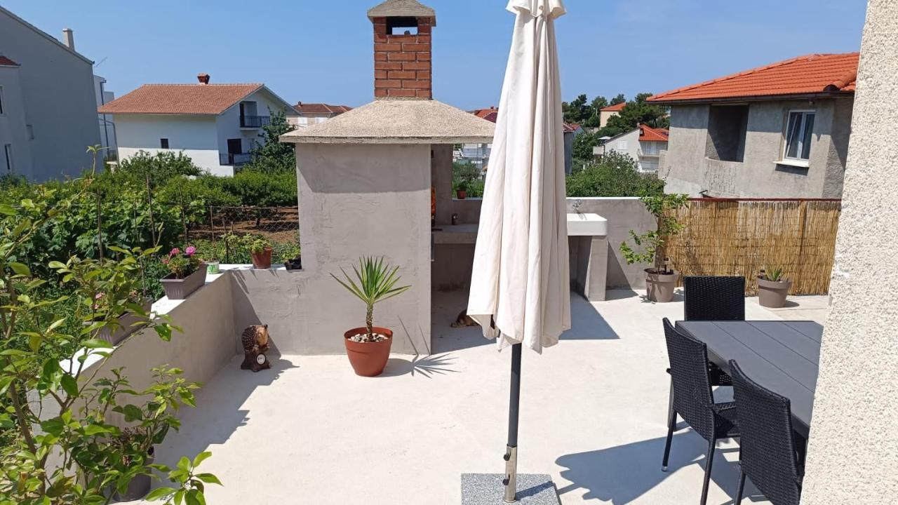 Apartment Ruby Podstrana Bagian luar foto
