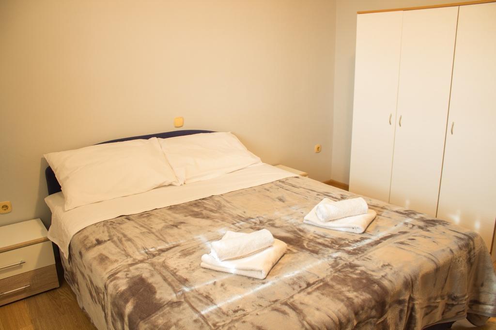 Apartment Ruby Podstrana Bagian luar foto